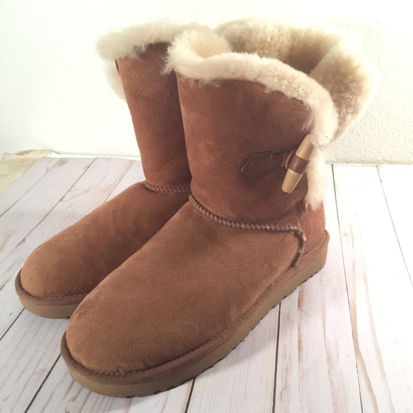 ugg toggle boots